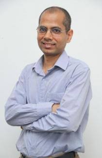 Dr Manibhusan